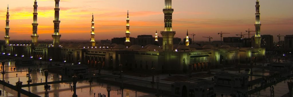 Performing the Fajr Prayer 1 1