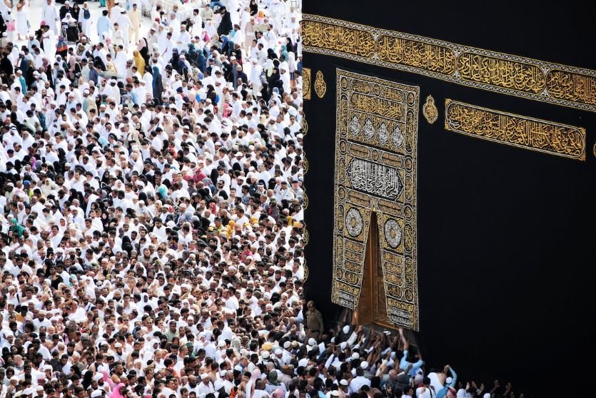 Budget Umrah Package 6 Nights