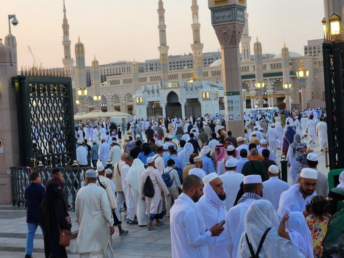 Umrah Package From Lancaster