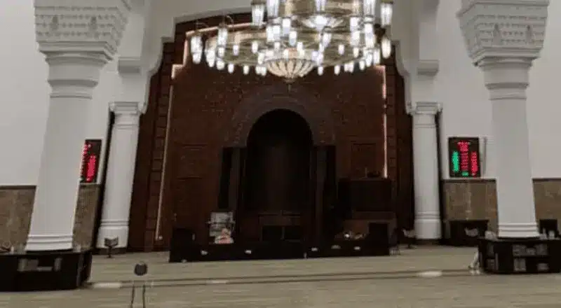 What is the Role of the Imam in Islam