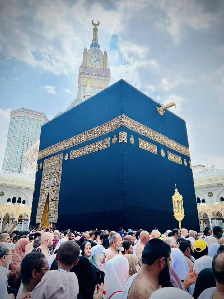 How Islamic Tours Transform Your Umrah Experience